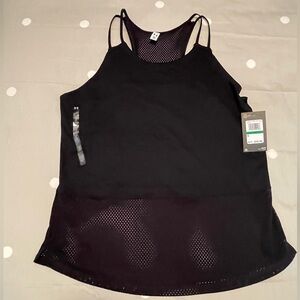 Women’s Large Under Armour Tank Top -BNWT